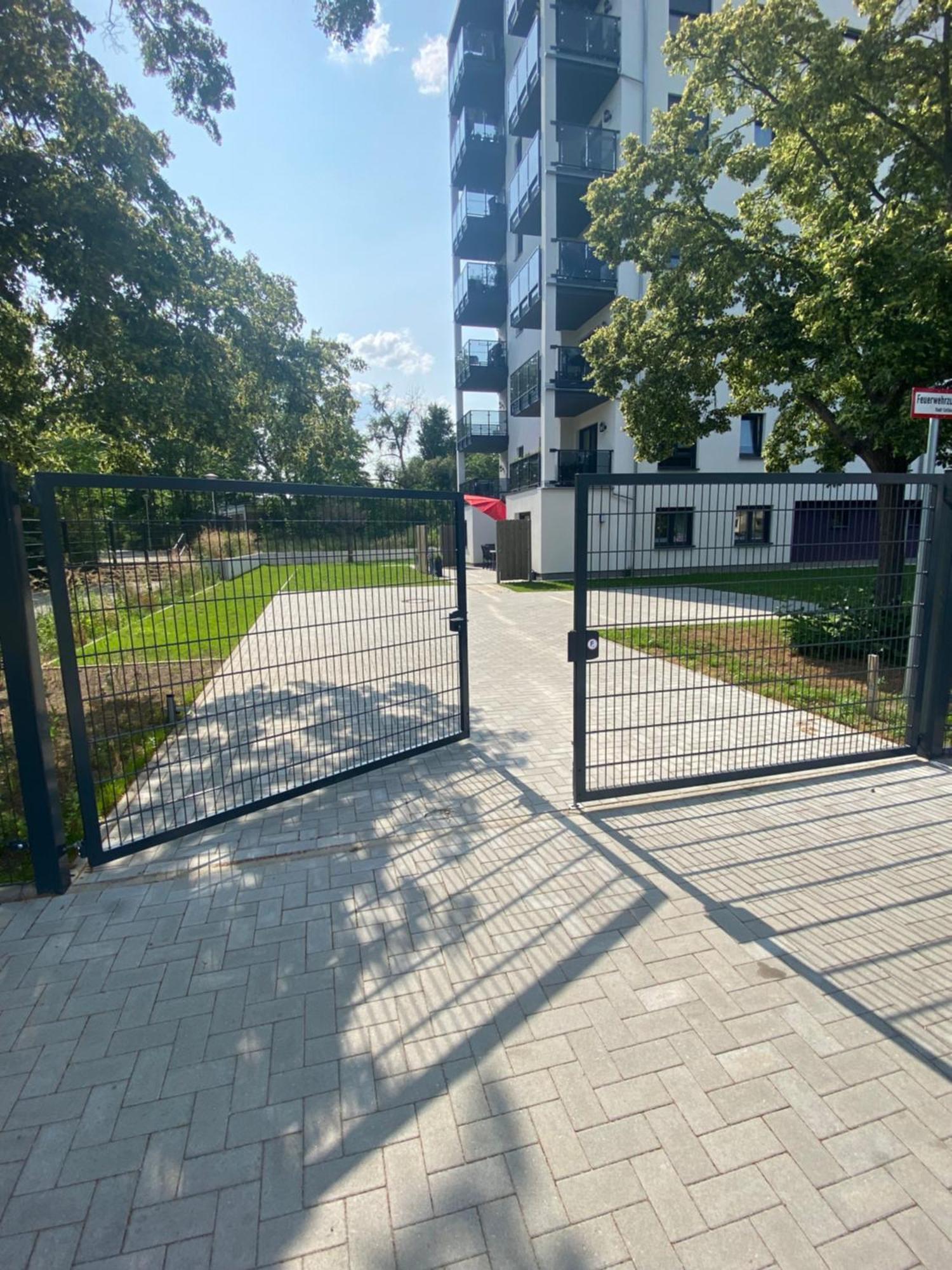 Spree Chalet Cottbus Bagian luar foto
